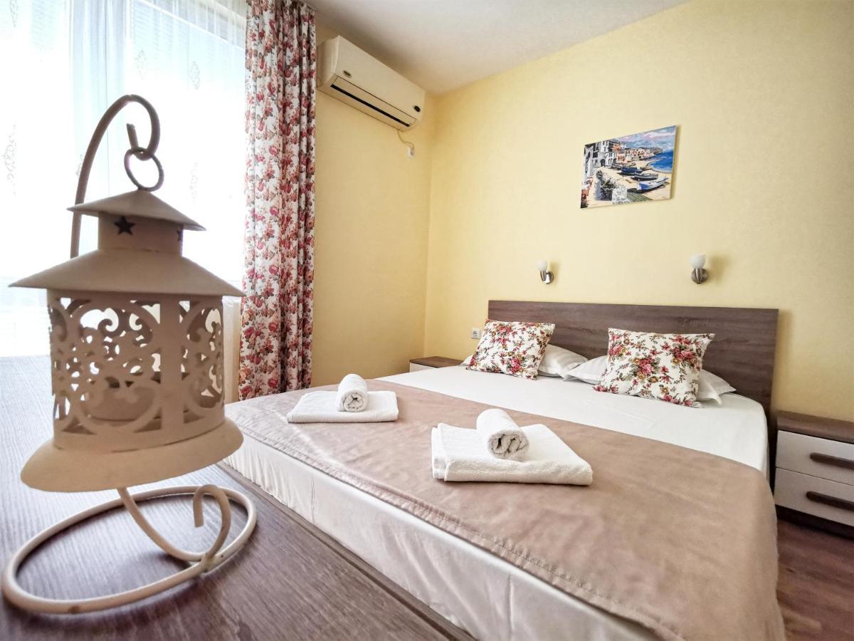 Амбър Апартамент И Стая За Гости Süzebolu Dış mekan fotoğraf